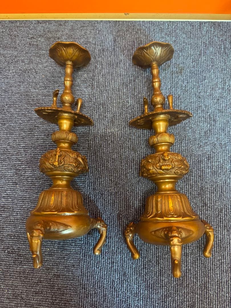 1904  春甫造　古銅　仏具 木瓜菖蒲型五具足　火立2客　花立2客　香炉1客