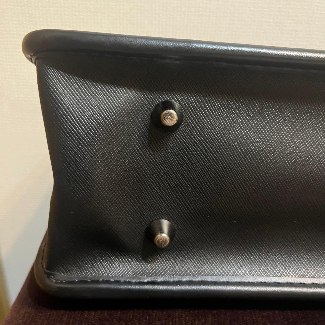 美品 TAKEO KIKUCHI タケオキクチ ビジネスバッグ 黒 皮革