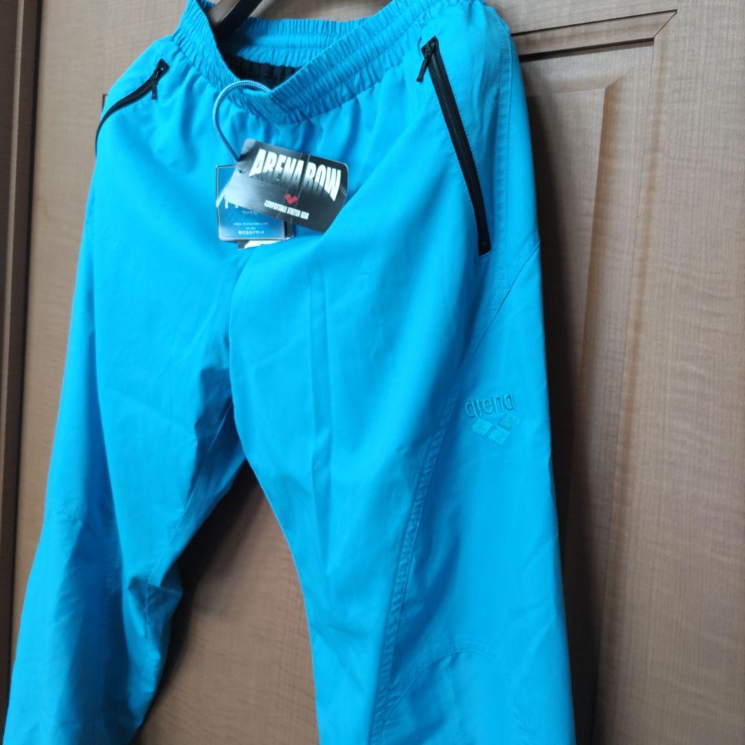 未使用！アリーナ　ストレッチ素材の爽やかブルートレーニングウェア上下セット