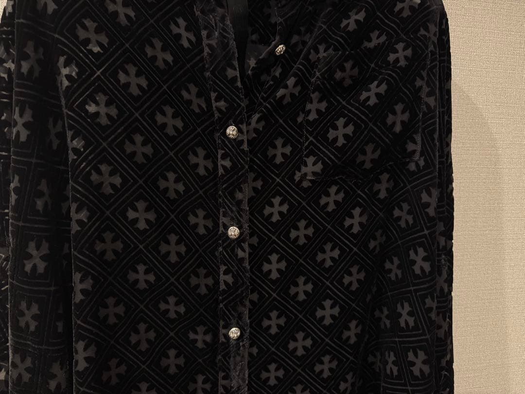 クロムハーツ新作　レディースクロス柄シャツ