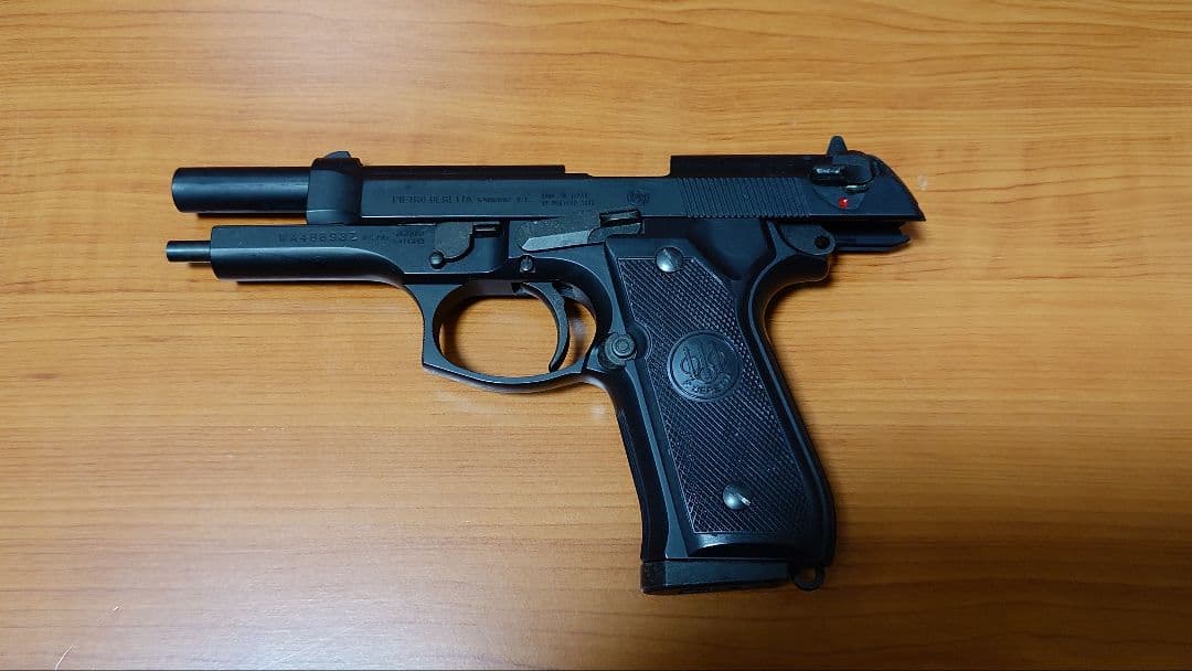 ウエスタンアームズ ベレッタM92FS ガスブローバック　動作未確認