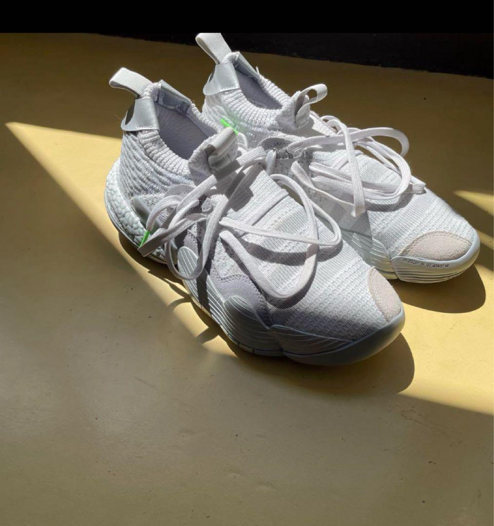 トレイヤング2 ホワイト 26.5cm