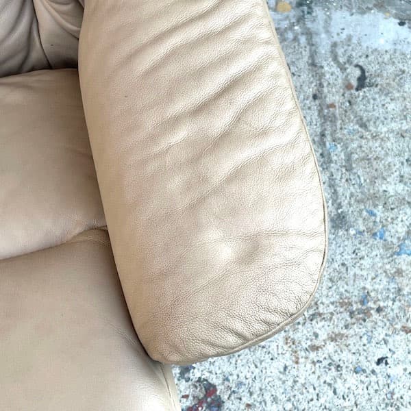 エコーネス　ストレスレスチェア　レノ　オットマン付き　ベージュ