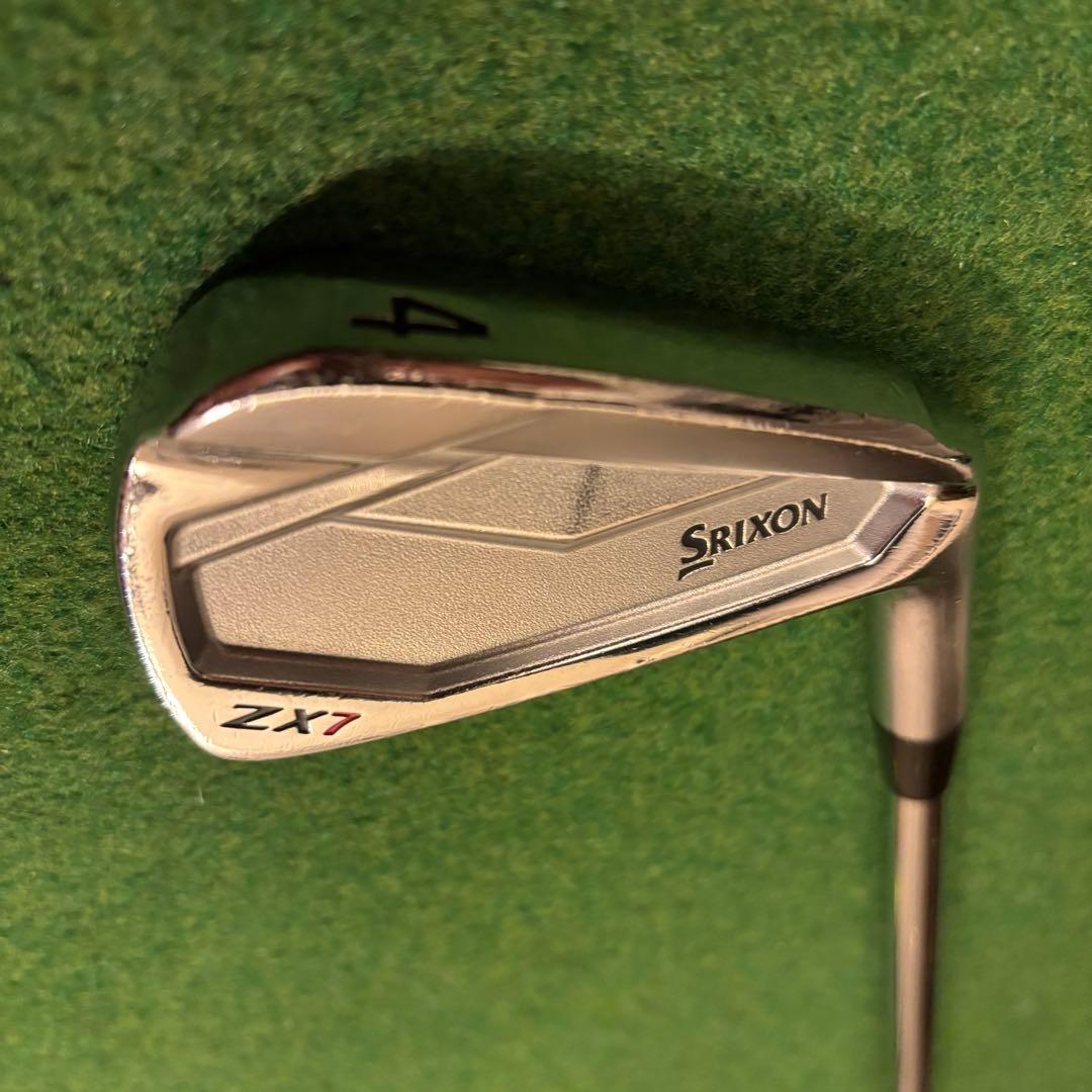スリクソン ZX7 4番アイアン　モーダス　システム3 ツアー125 X