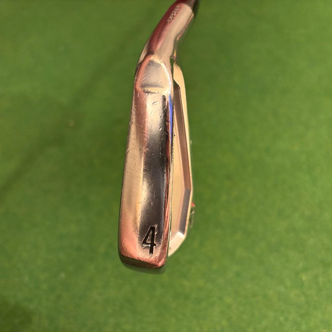 スリクソン ZX7 4番アイアン　モーダス　システム3 ツアー125 X