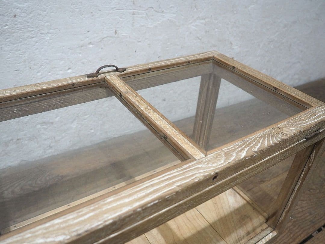 1412　蓋付　ナラ材のガラスケース　飾り棚　古家具　レトロ　アンティーク　小型