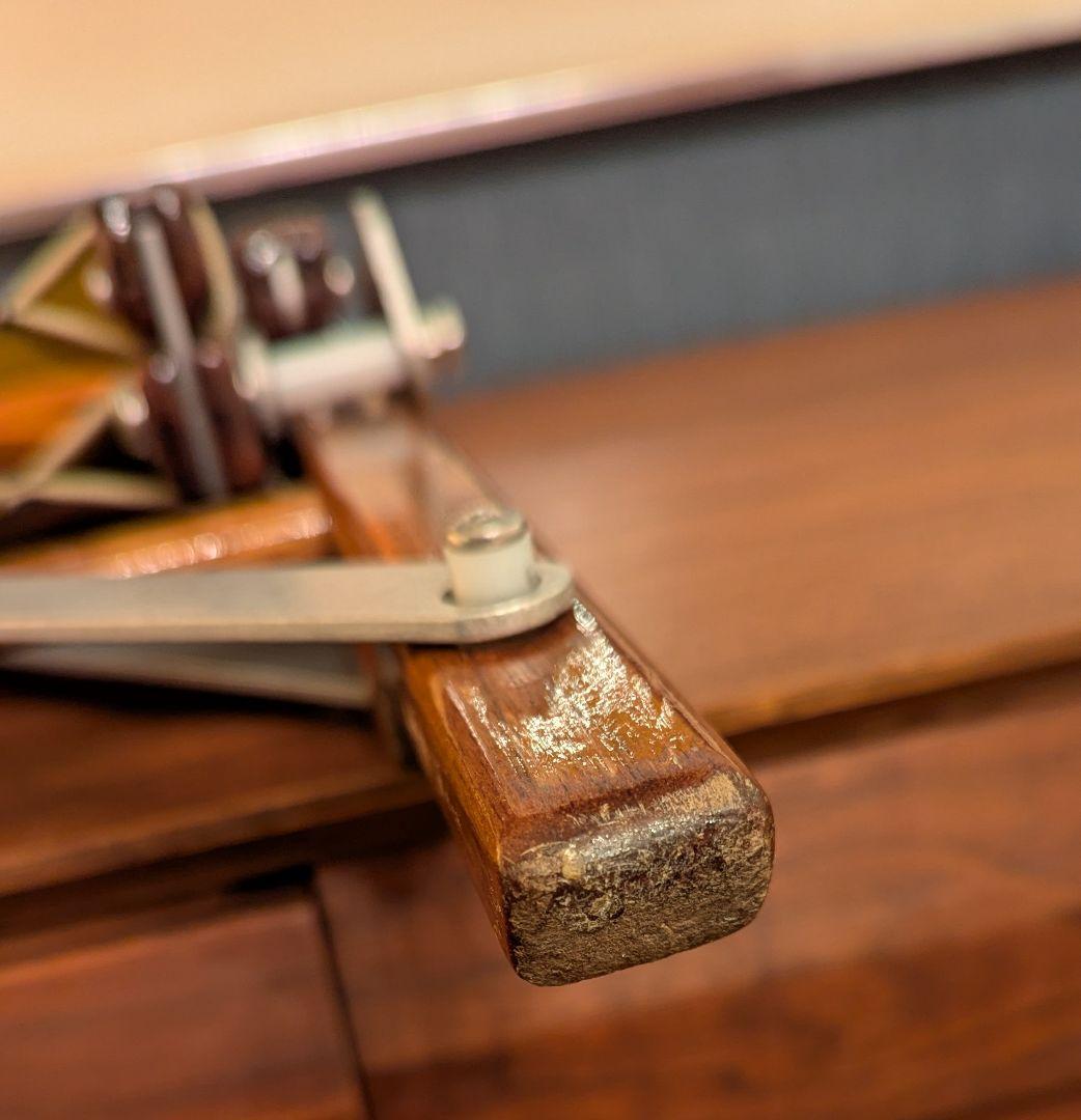 ウォールナット カーミットチェア KERMIT CHAIR