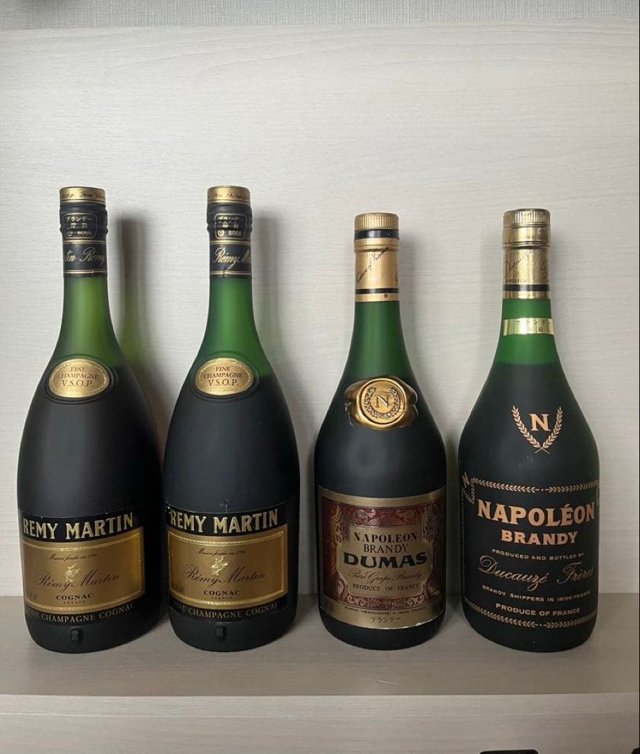 特級従価表示Rémy Martin & Napoléon ブランデー 4本セット