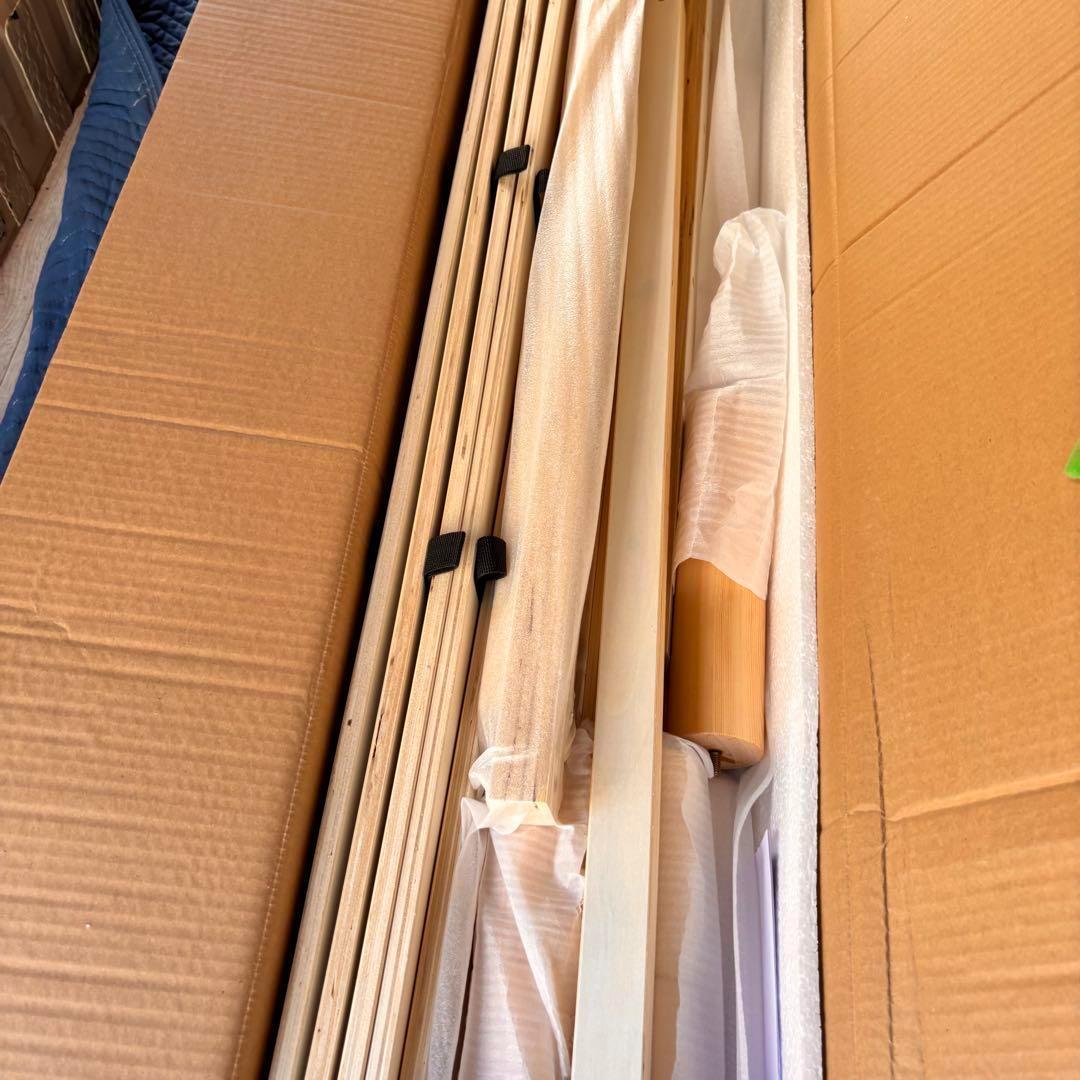 【新品・開封済】RASIK ダブルベッドフレーム　天然木ヘッドレストすのこベッド