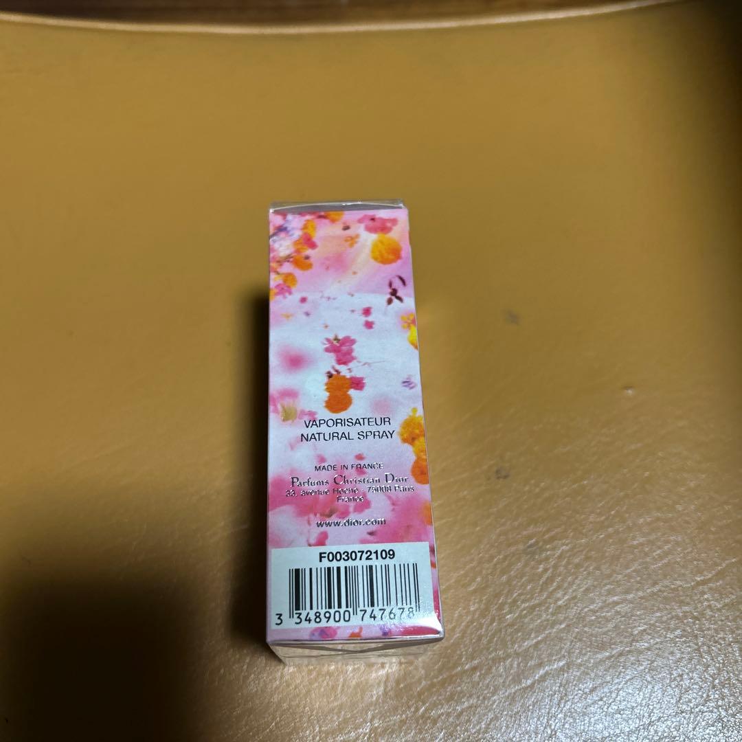 香水Dior Forever and ever割引中！