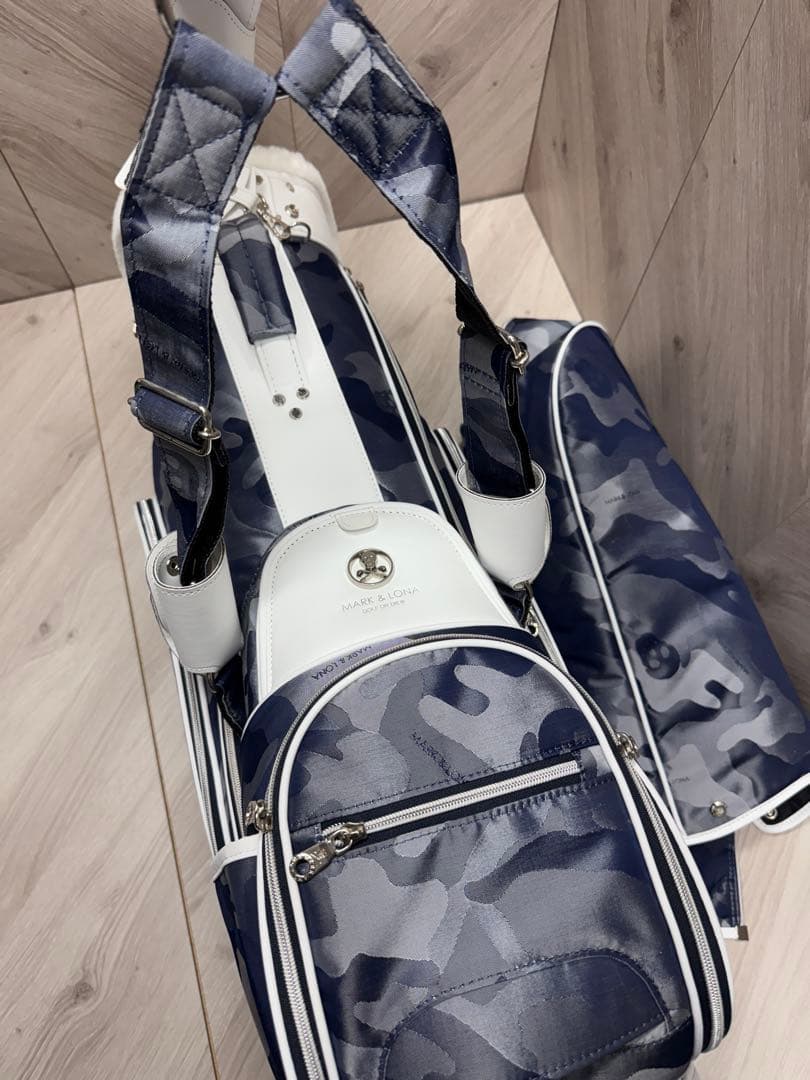 マークアンドロナ　キャディーバッグ