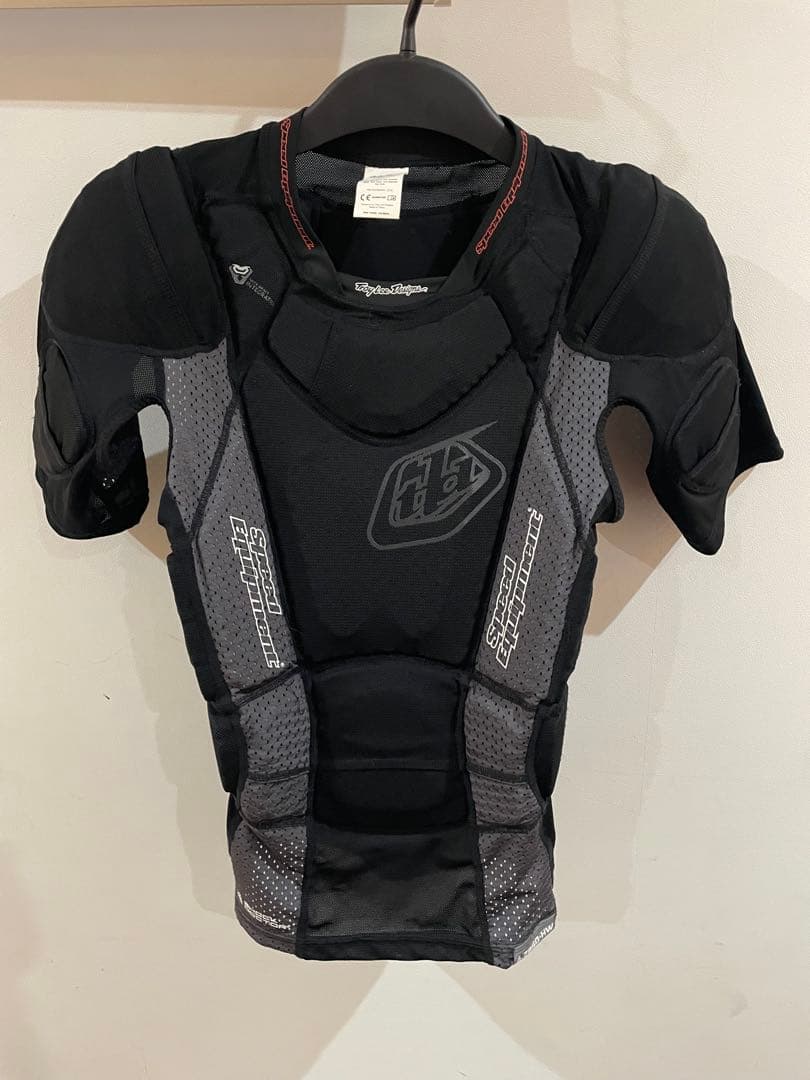 bmx レーシング　mtb ダウンヒル　トロイリーデザインズ　ボディプロテクター