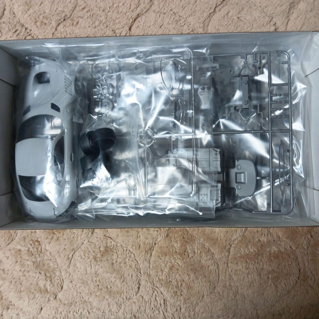 自動車 TAMIYA LEON CVSTOS AMG & MERCEDES-AMG