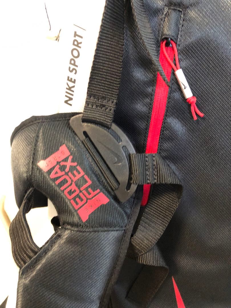 【送料込み】美品　ゴルフバッグ NIKE キャディーバッグ ツーショルダー