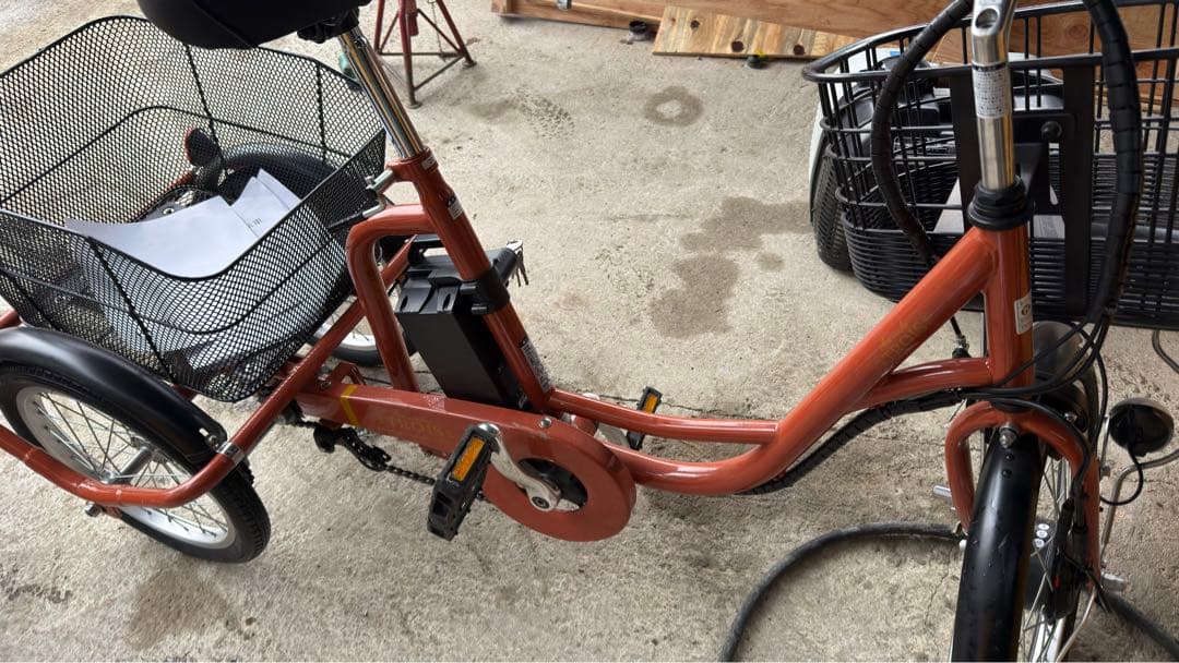 【美品・ジャンク】電動アシスト三輪自転車 TROIS（トワ）バッテリー100%