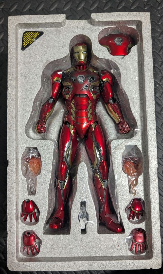 ホットトイズ　アイアンマン・マーク４５