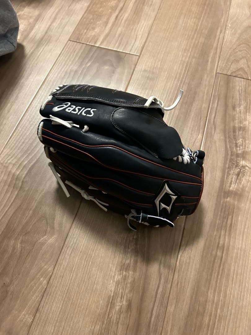 【再出品】asics 軟式　WBC記念モデル　ダルビッシュ有グラブ