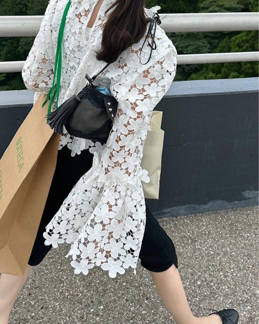 トップス bibiy. LOTTY LACE TOP