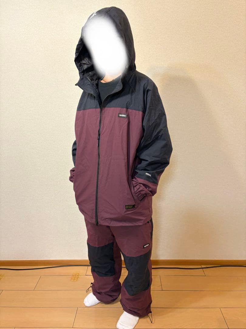 qmile スノーボードウェアセット 黒とワインレッド