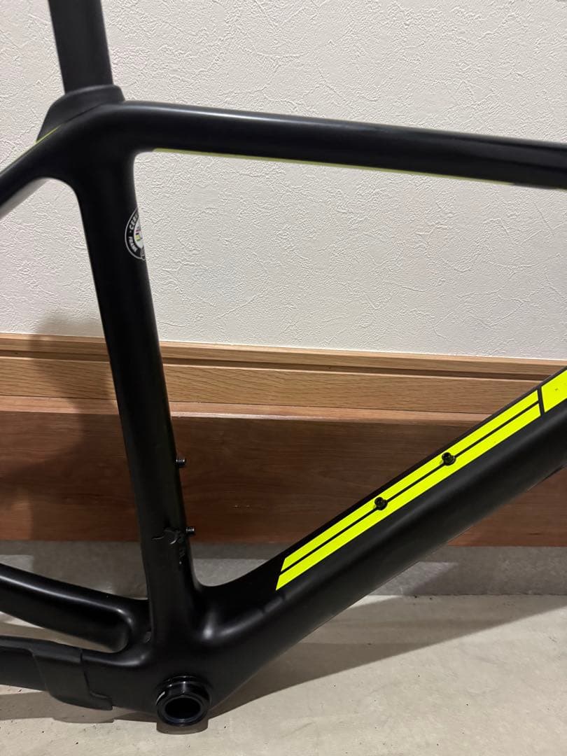 CERVELO R5 フレームセット