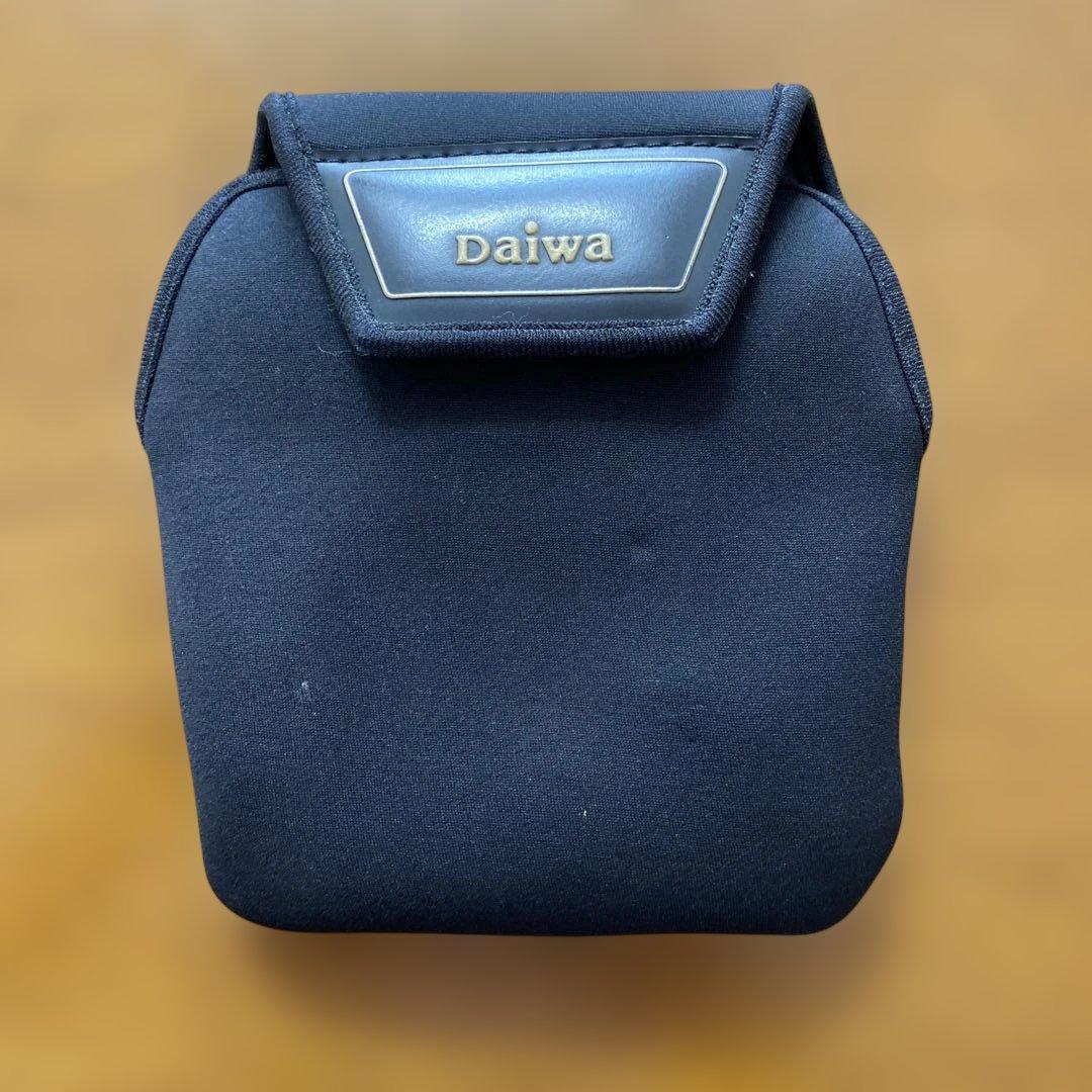 Daiwa Tournament-Ｚ 2500 LBC リール、収納ケース