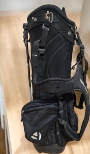 送料無料/美品　TaylorMade スタンド式キャディバッグBLACK
