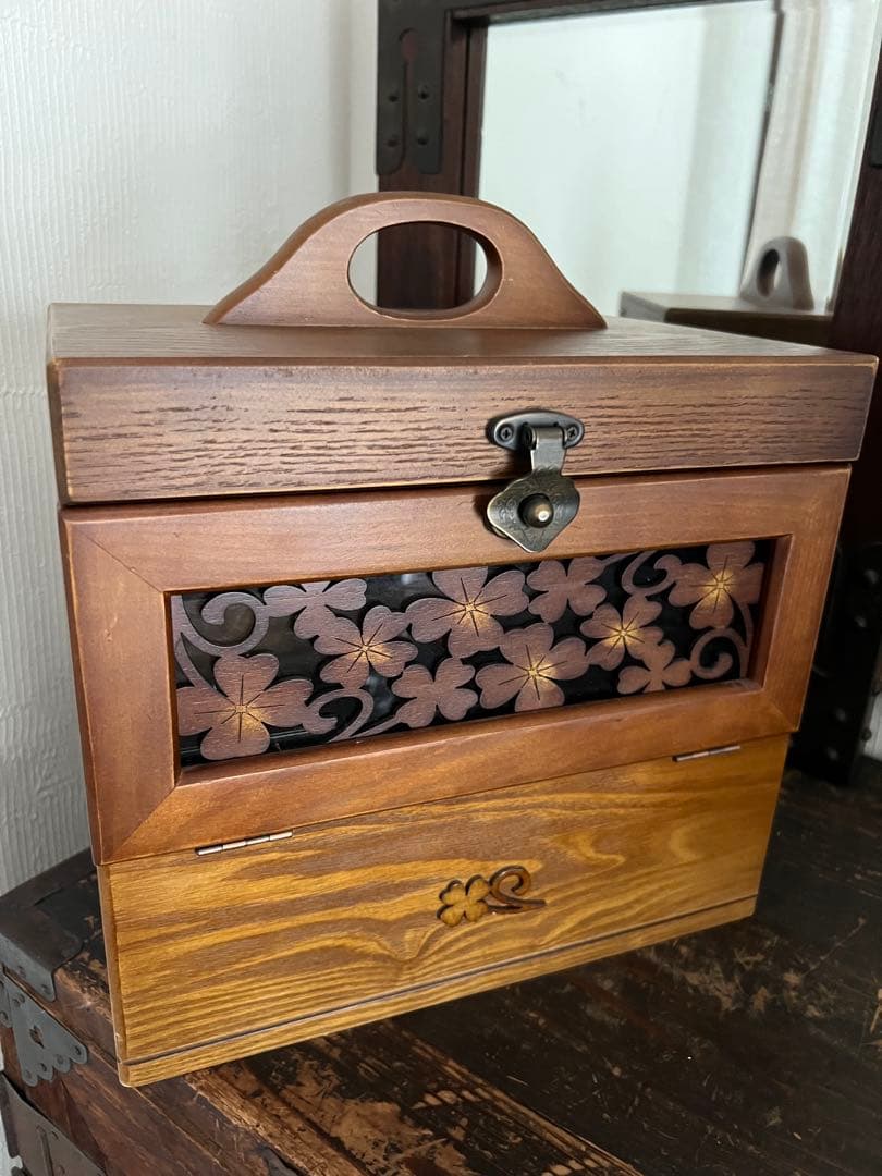 ナチュメイプル　メイクボックス　木製　和モダン　レトロ