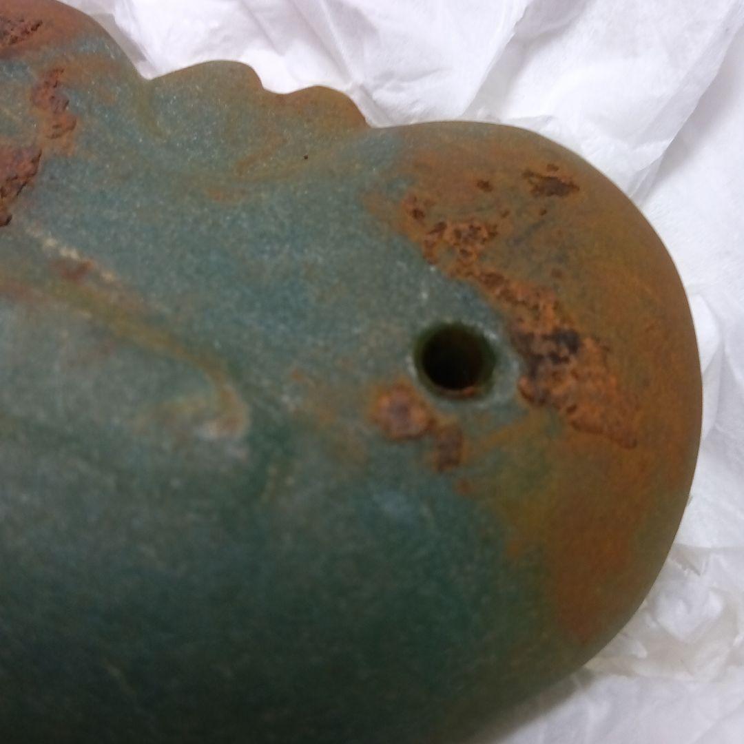 竹田城で御座います。緑色の特大円形子持勾玉　　　勾玉史料　古墳文化副葬品