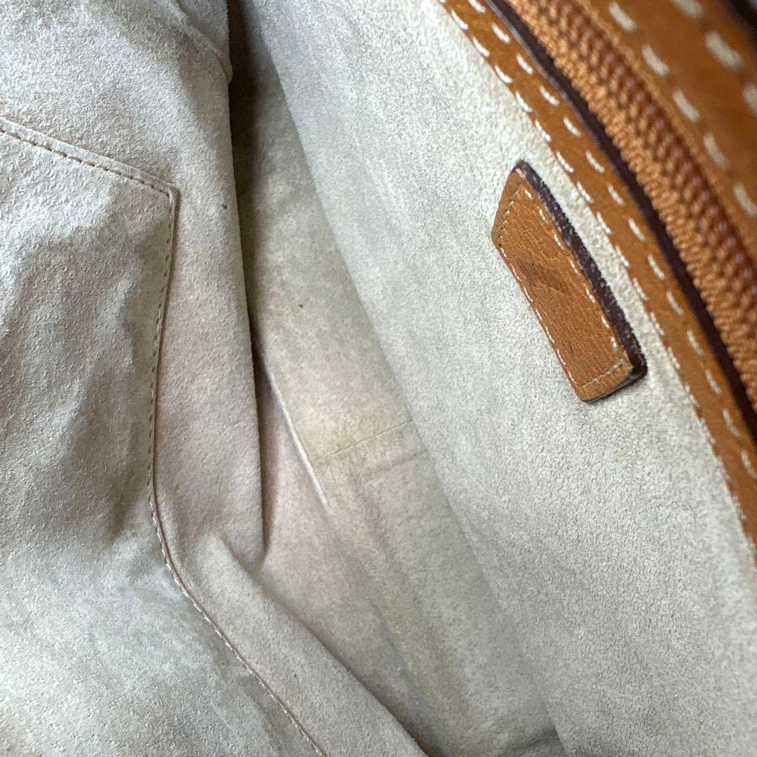 土屋鞄製造所トーンオイルヌメ ジップトップショルダー（ブラウン）