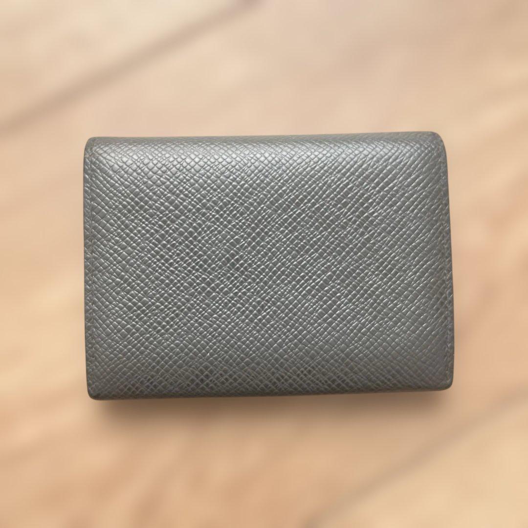 ルイビトン　タイガ　名刺入れ