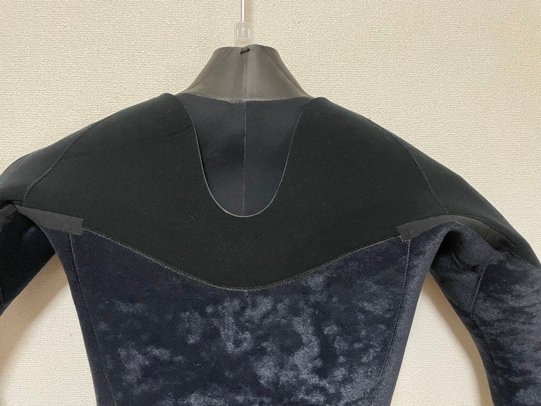 新品AIRTIGHT エアタイト　セミドライ 5mm/3mm フルスーツ L