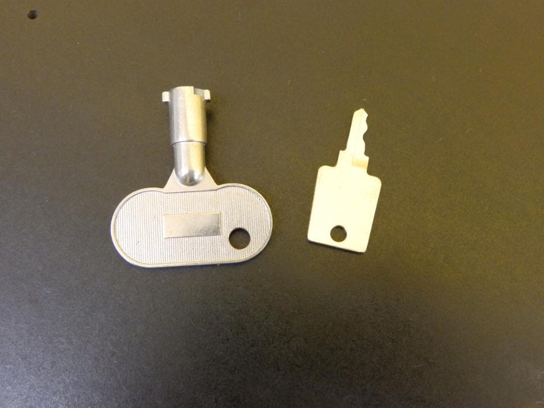 送料無料 パチスロ実機 めぞん一刻 夏色の風と 不要機付