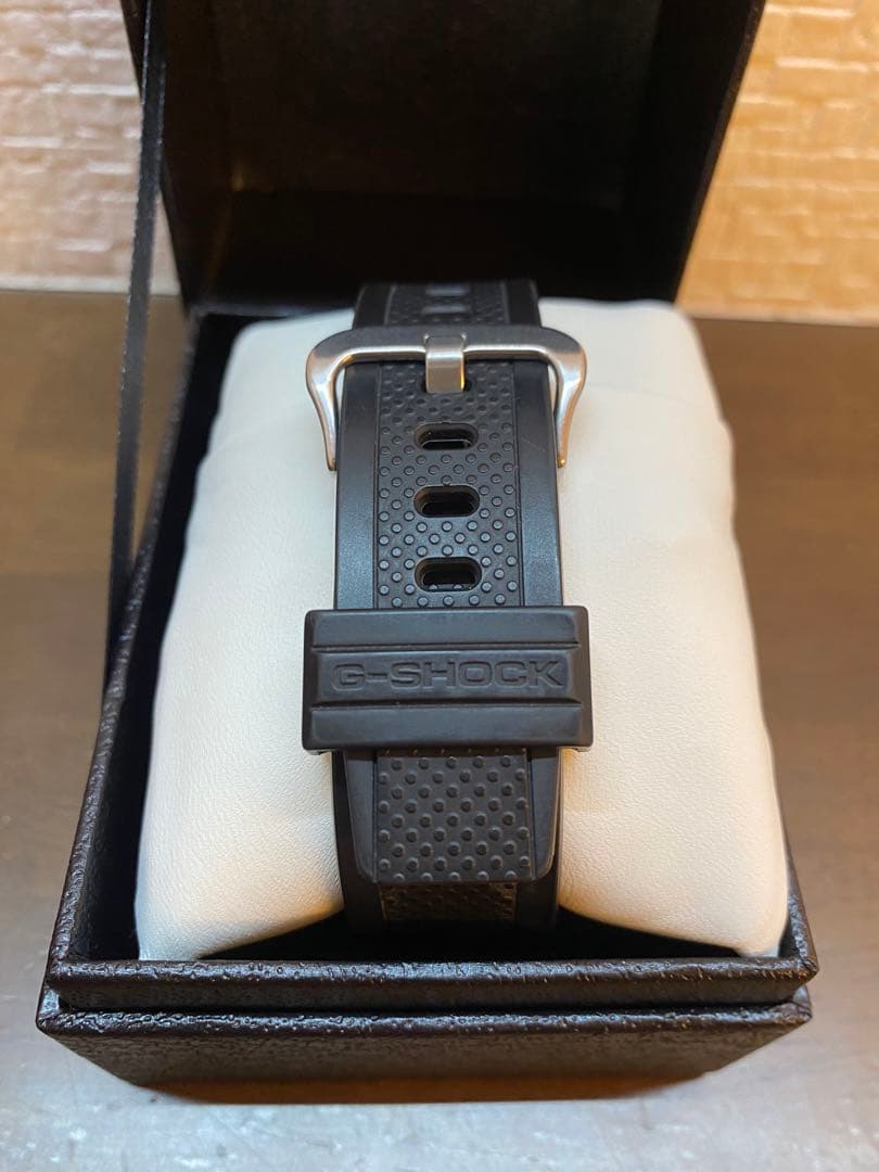 【美品】G-SHOCK GST-W310 電波ソーラータフソーラー