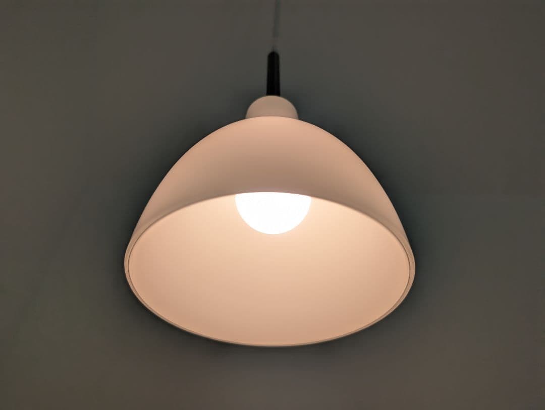 Louis Poulsen TOLDBOD GLASS 155 ペンダントランプ