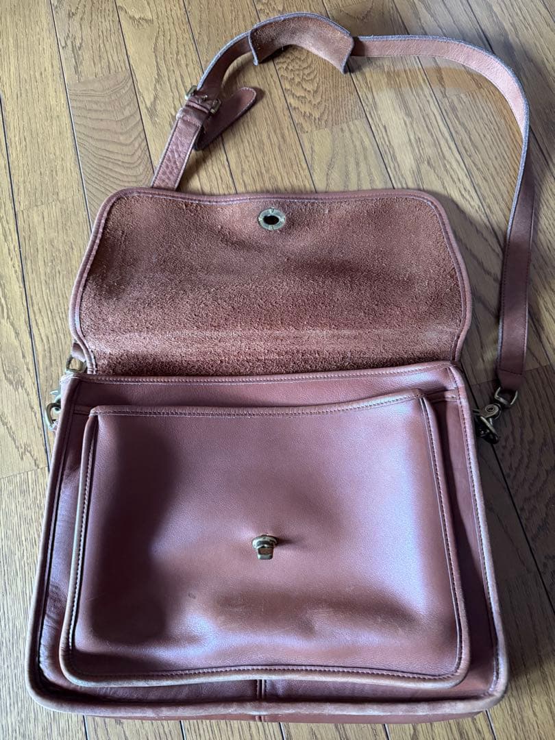 t*i様 COACH オールドレザー ショルダーバッグ