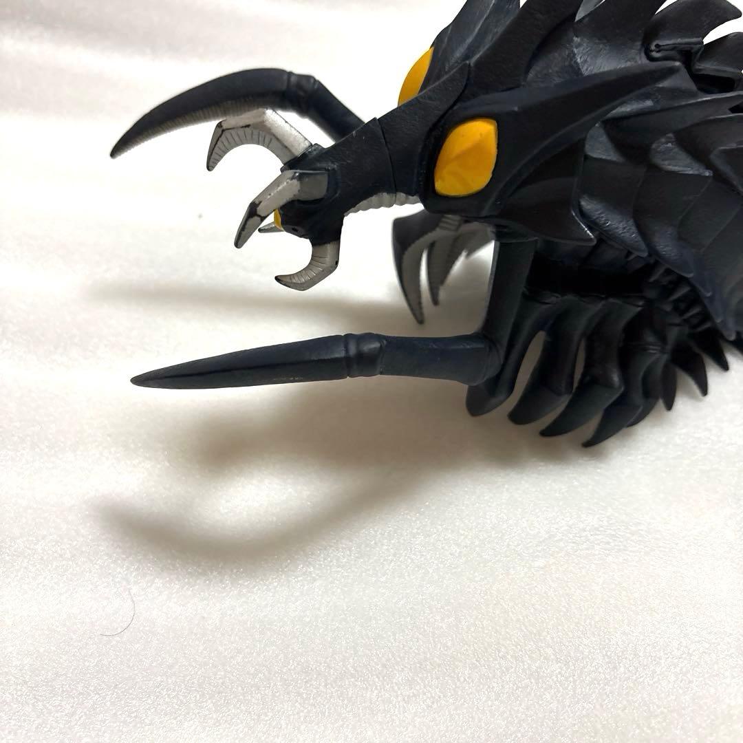 ウルトラ怪獣　アークベリアル　ハイパーゼットン　ギガント　ベリュドラ　ゴモラ