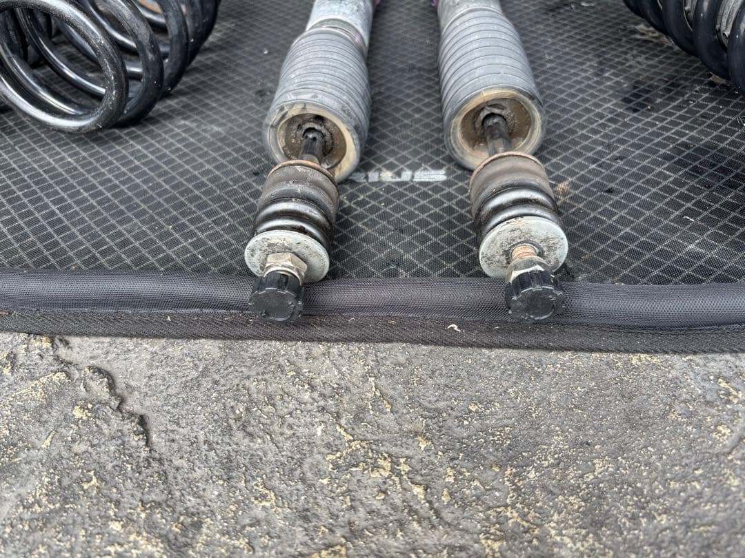 サスペンションキット ZVW30 ARROWZ