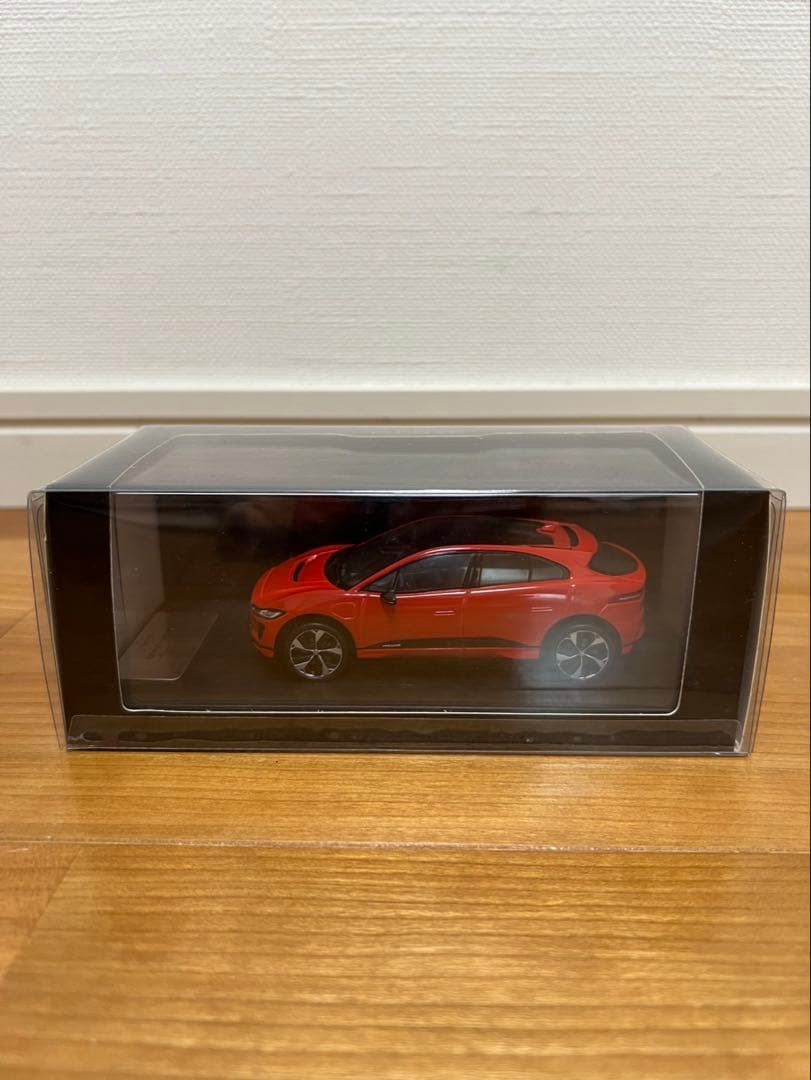 JAGUAR I-PACE 1/43スケールモデル