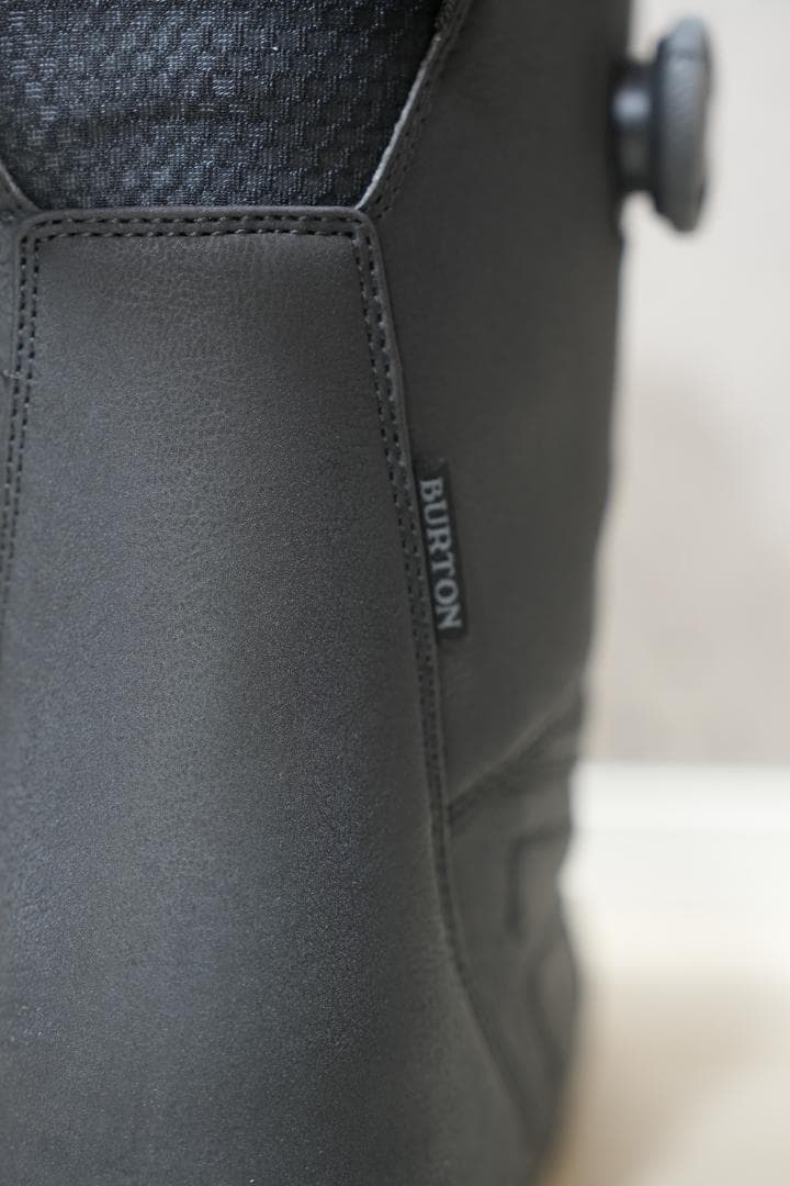 ボアシステム ブラック スノーボードブーツ