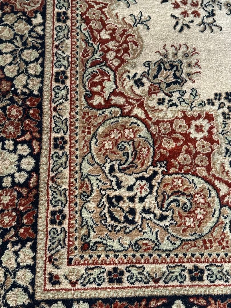 ギリシャ製 100％ウール 機械織りラグ