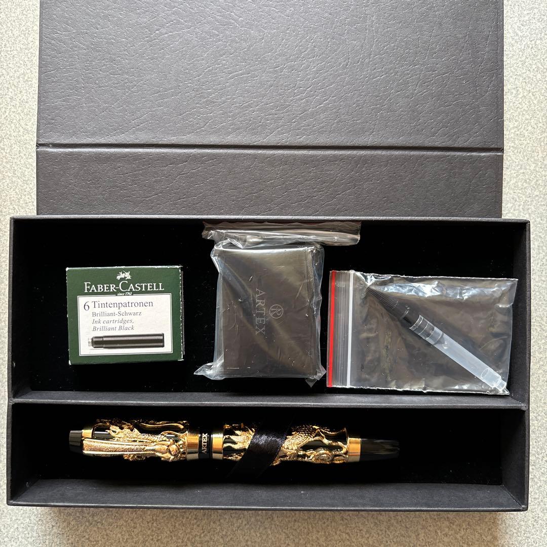 ARTEK 万年筆 シールドラゴン金色