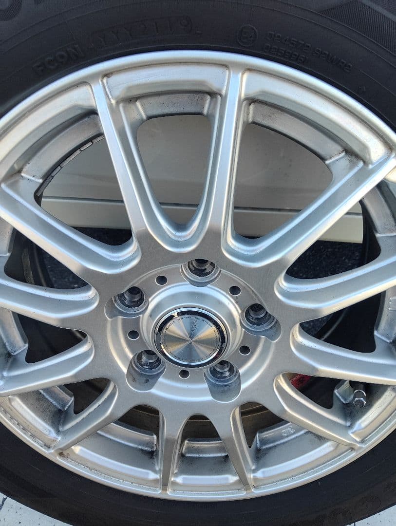 1月末まで！15インチ アルミホイール トヨタ80スタッドレス！ヴォクシー