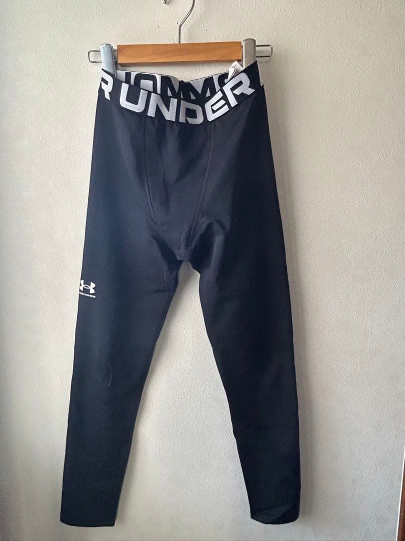 秋冬　アンダーアーマー YXL 10点セット