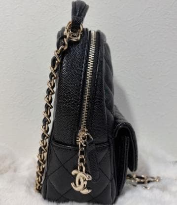 ノベルティ ブラックバックパック　綺麗　ファション　バッグ