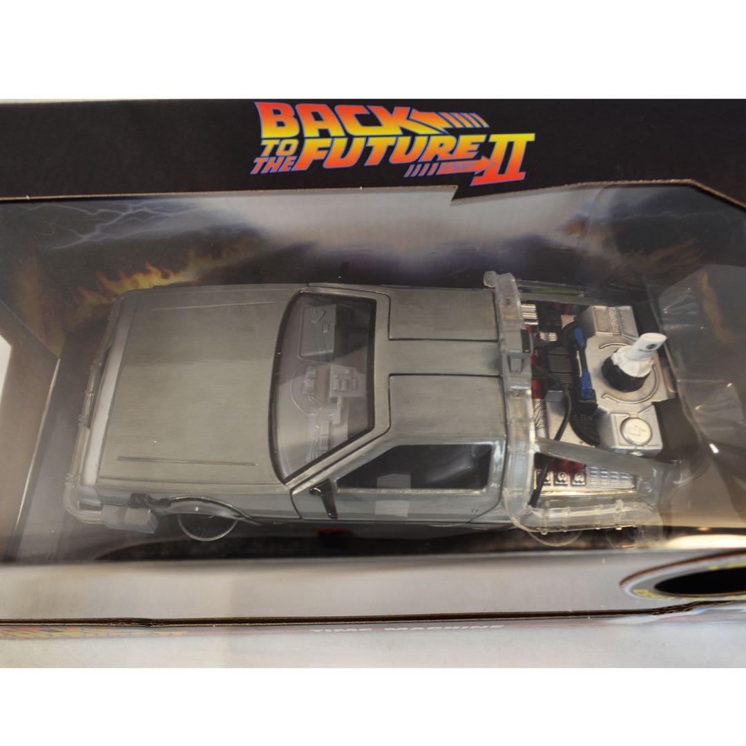 バックトゥーザフューチャー2 デロリアン フィギュア　ミニカー　新品