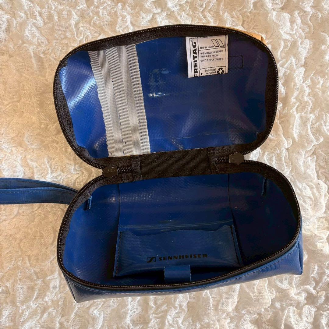 FREITAG x SENNHEISER コラボ　ヘッドホン　F703