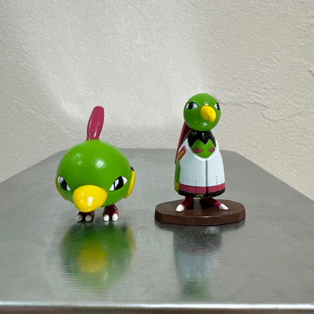 ポケモン★希少モンコレ当時物ネイティ　ネイティオ2体セット　中古