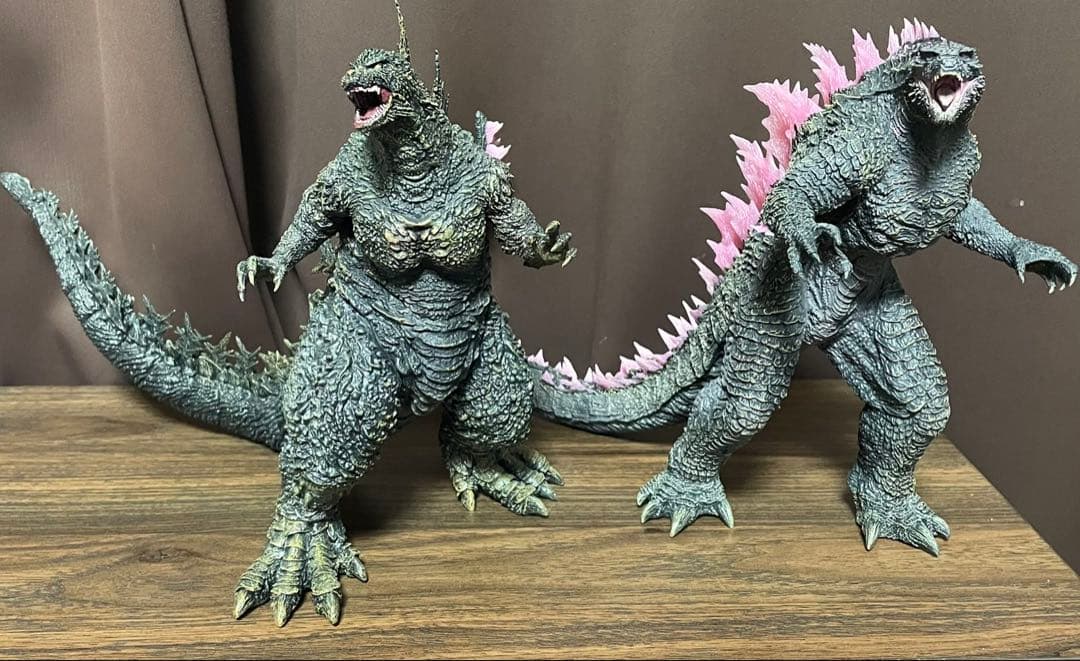 ゴジラ　一番くじ　2点セット