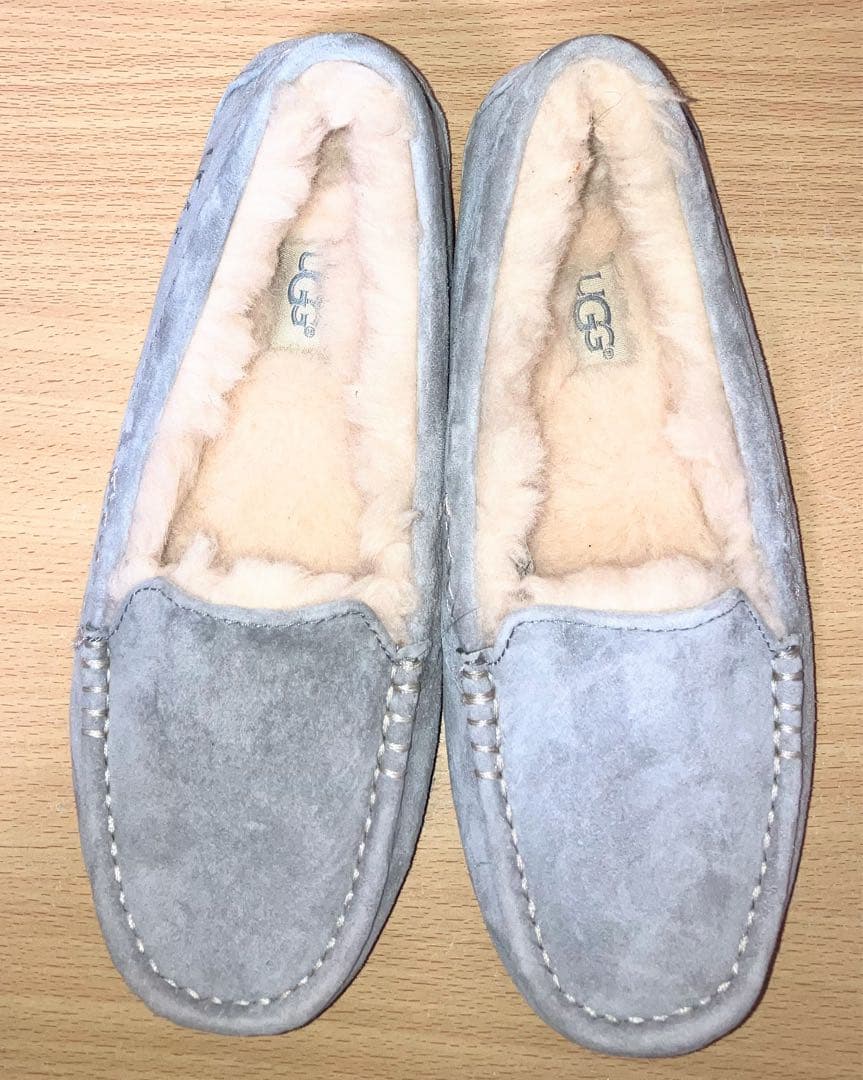 ★未使用！UGG Ansley 3312 アグ アンスレー モカシン ムートン