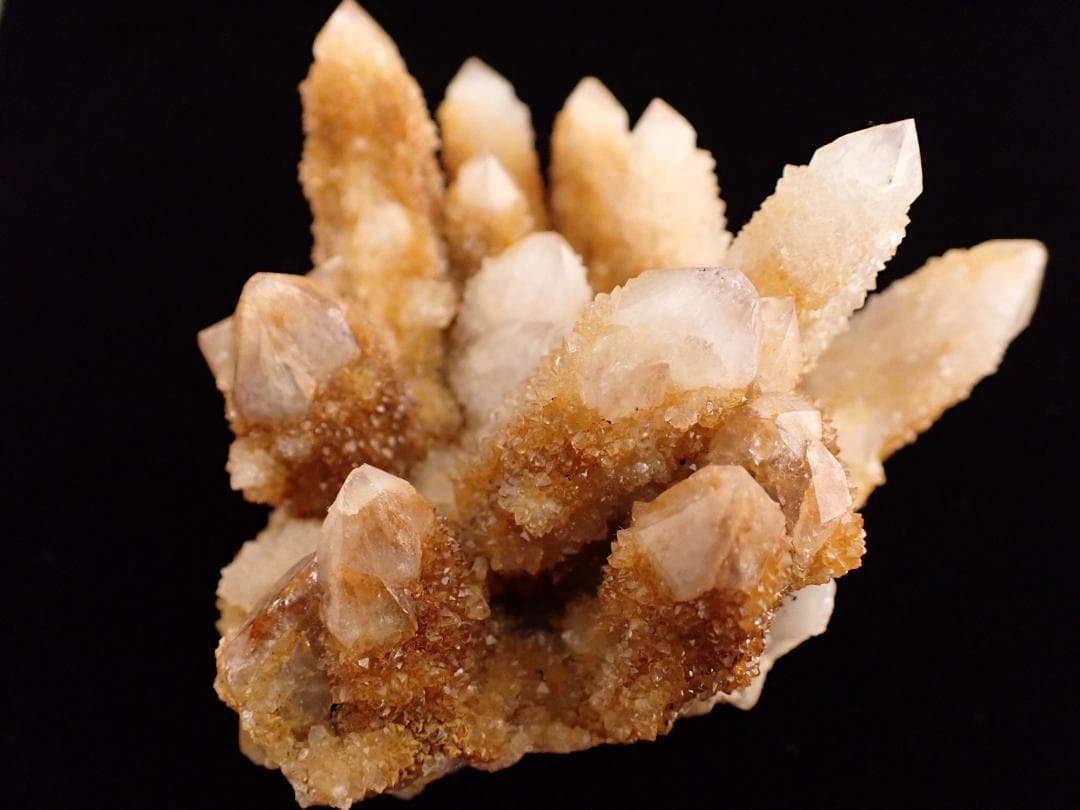 水晶　カクタスクォーツ　鉱物標本　南アフリカ産　クラスター 約154.5g